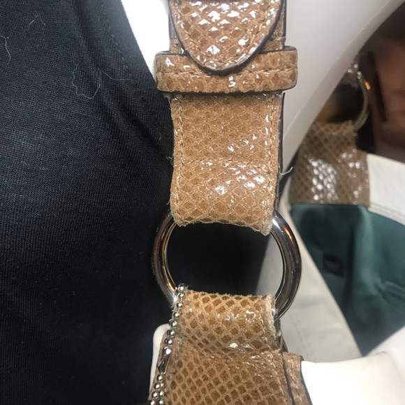 Vintage off white leather coach purse with brown strap - Picture 1 of 11